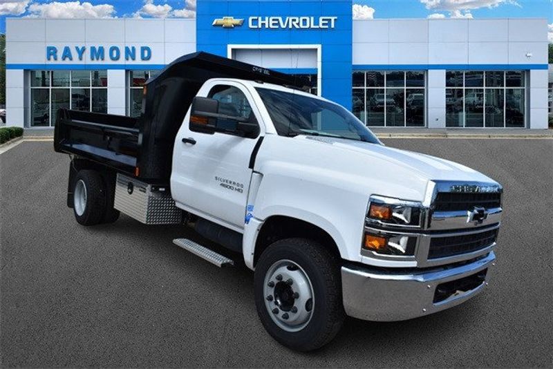 2024 Chevrolet Silverado 4500HD Work TruckImage 1