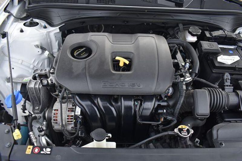 Used 2023 Kia Forte LXSImage 29