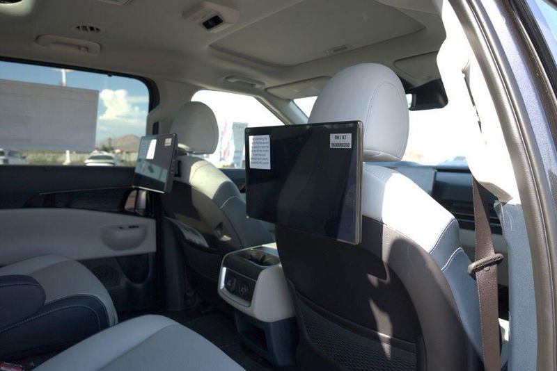 New 2026 Kia Carnival Hybrid SX PrestigeImage 19