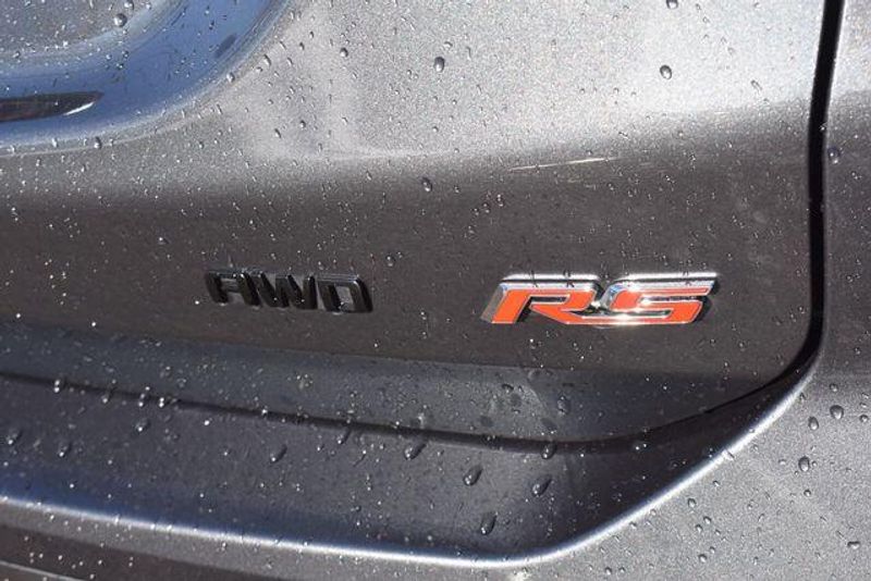 Used 2023 Chevrolet Equinox RSImage 16