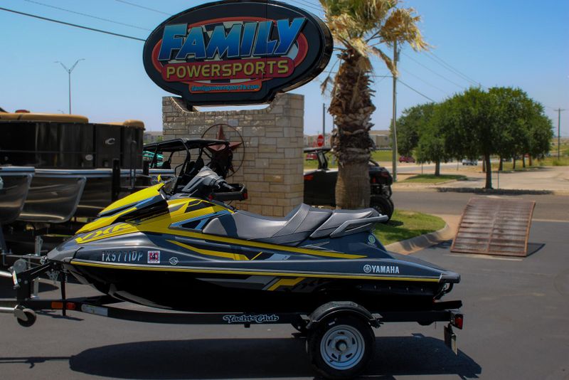 2016 YAMAHA WAVERUNNER VXR CARBON YELLOW 