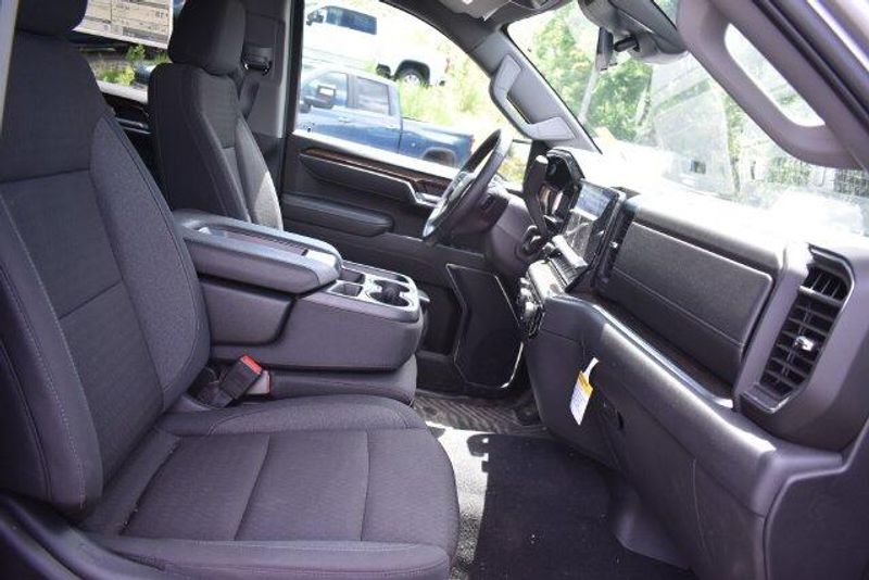 New 2026 Chevrolet Silverado 1500 LTImage 15