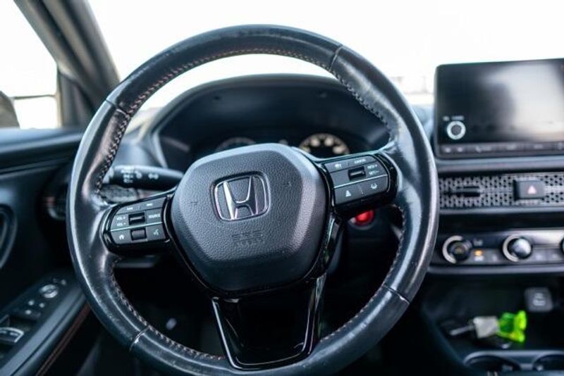 Used 2023 Honda HR-V SportImage 16