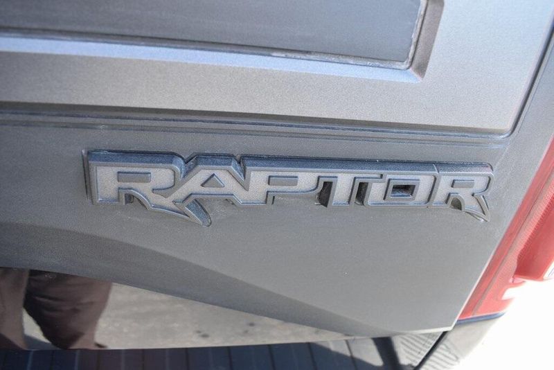 2019 Ford F-150 RaptorImage 9
