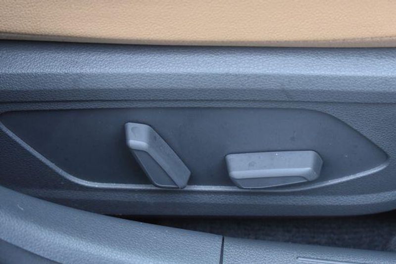 Used 2023 Hyundai Sonata Hybrid LimitedImage 13