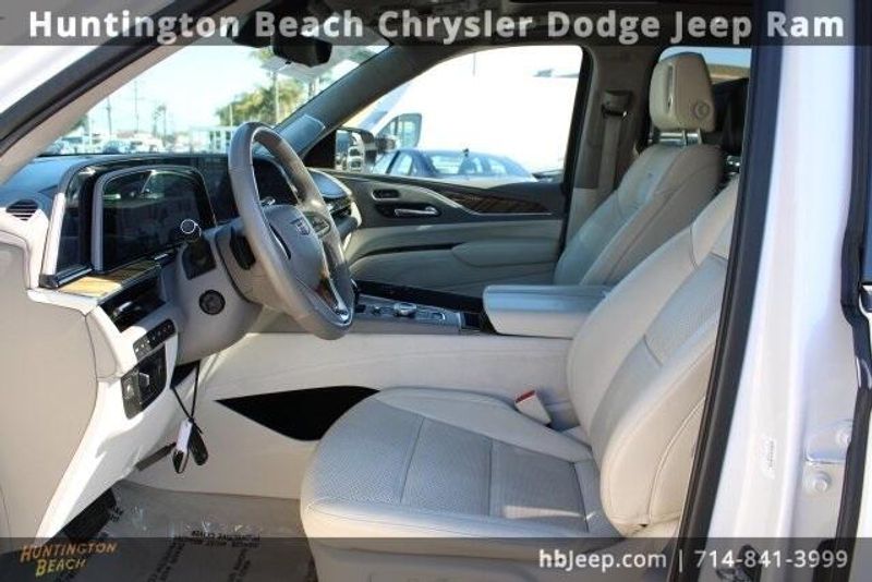 2021 Cadillac Escalade ESV Sport PlatinumImage 40