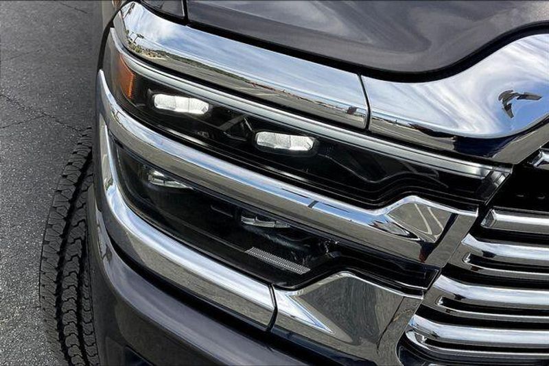 New 2025 RAM 2500 Laramie Mega Cab 4x4 6