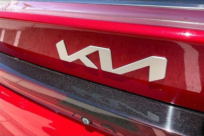 Used 2025 Kia K5 LXSImage 31