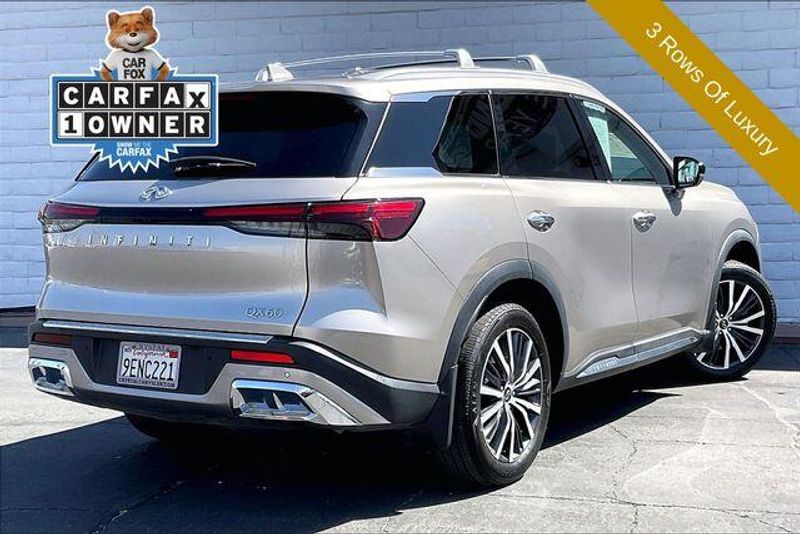 Used 2022 INFINITI QX60 SensoryImage 12
