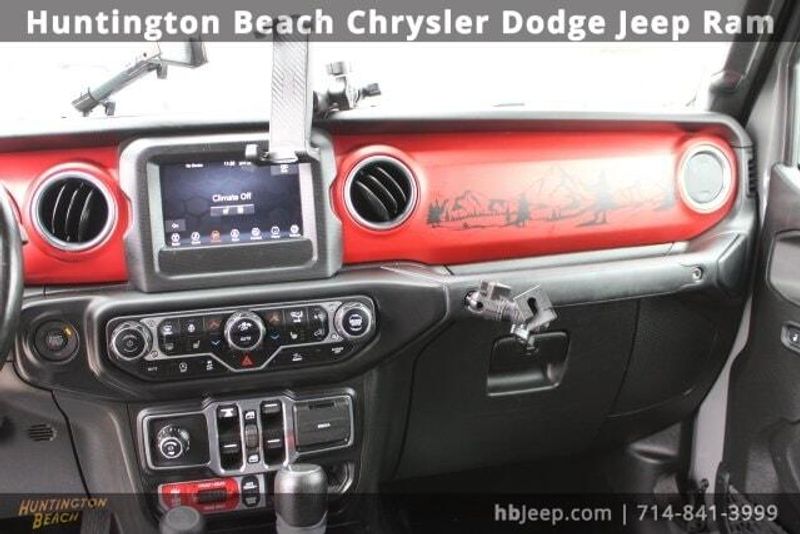 2021 Jeep Gladiator RubiconImage 17