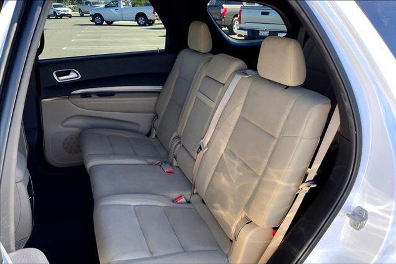 Used 2019 Dodge Durango SXTImage 25