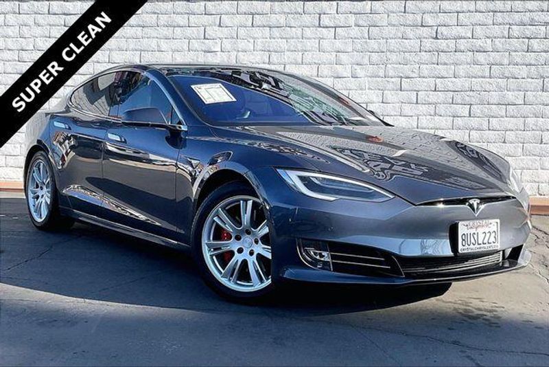 Used 2021 Tesla Model S PerformanceImage 12