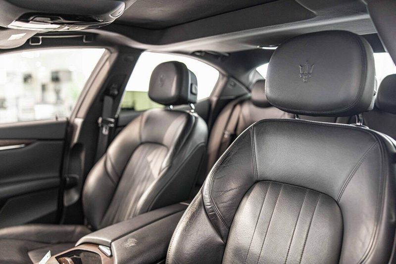 2017 Maserati Ghibli S Q4 photo 17