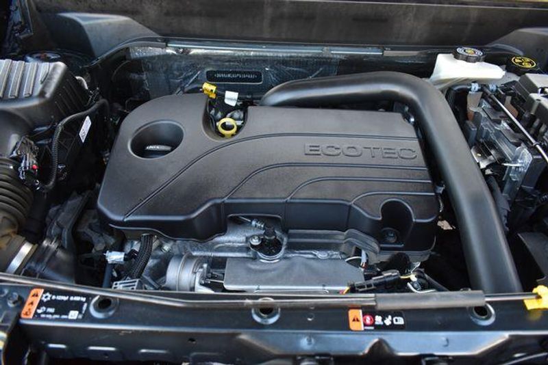 Used 2023 Chevrolet Equinox RSImage 35