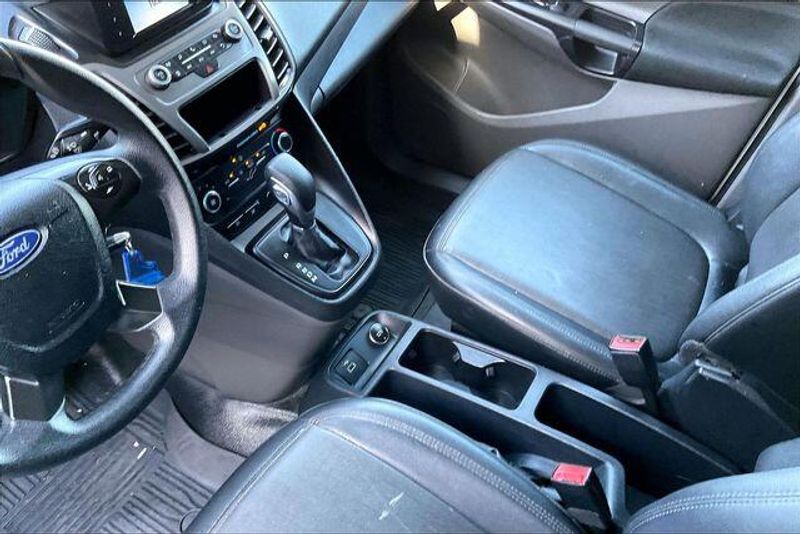 Used 2020 Ford Transit Connect XLImage 17