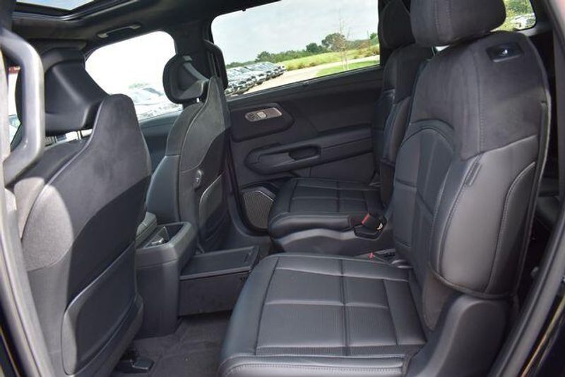 New 2027 Kia Telluride Hybrid SX PrestigeImage 24