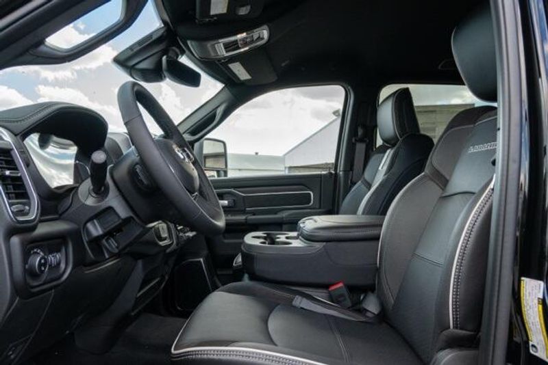 New 2026 RAM 2500 LaramieImage 14