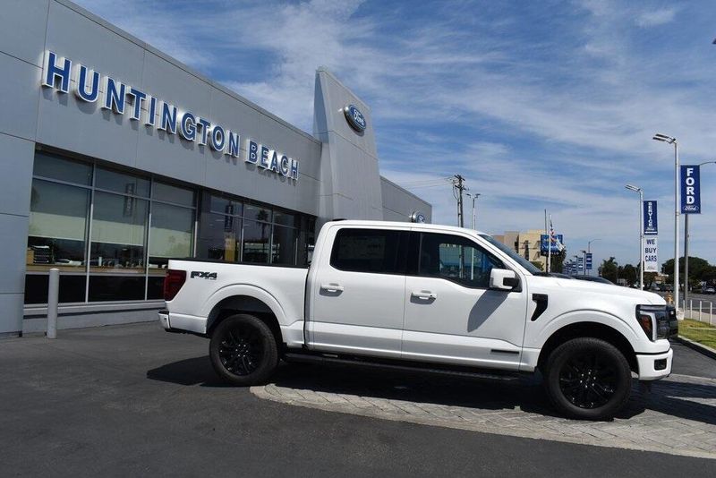 New 2025 Ford F-150 LariatImage 3