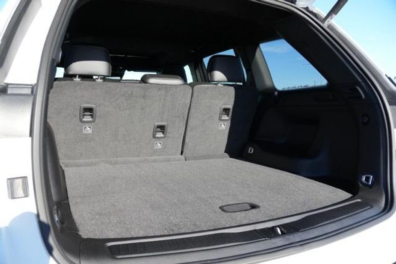 New 2025 Jeep Grand Cherokee Altitude XImage 20