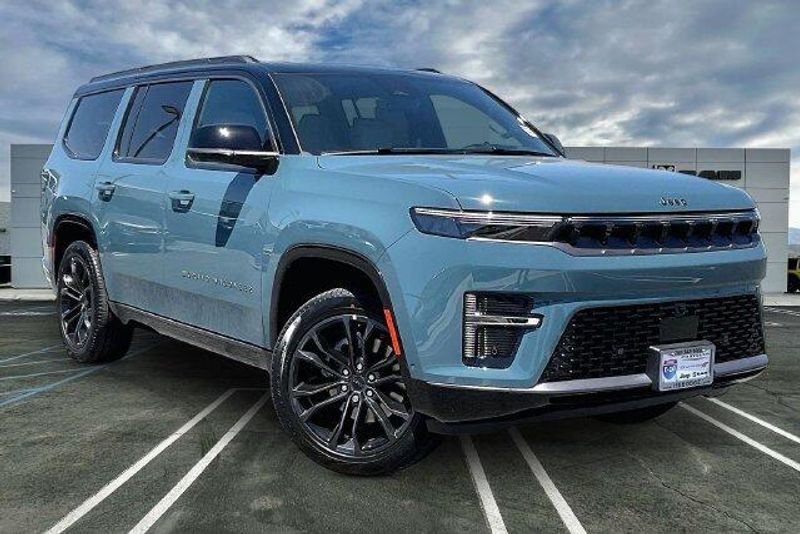 2026 Jeep Grand Wagoneer Summit Obsidian 4x4Image 14