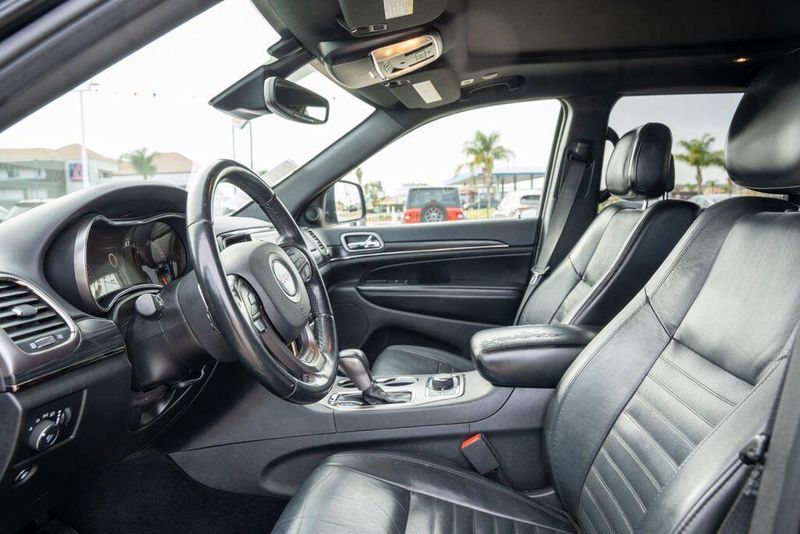 Used 2019 Jeep Grand Cherokee Limited XImage 13