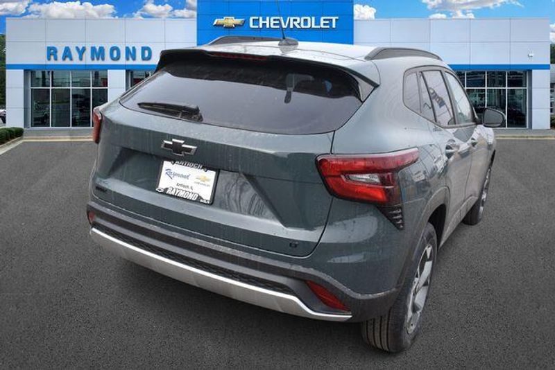 New 2026 Chevrolet Trax LTImage 4