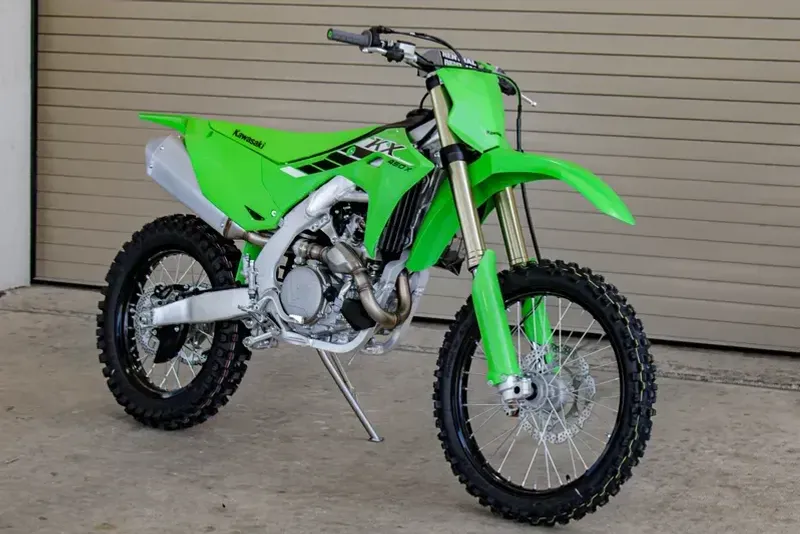 2025 KAWASAKI KX 450X LIME GREEN 