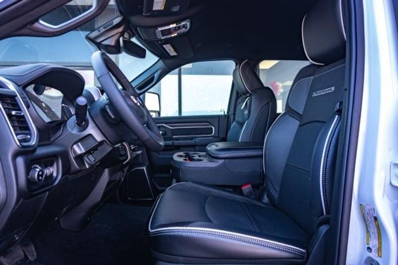 New 2026 RAM 2500 LaramieImage 13