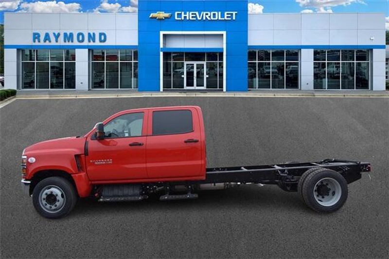 2024 Chevrolet Silverado 4500HD 1LTImage 6