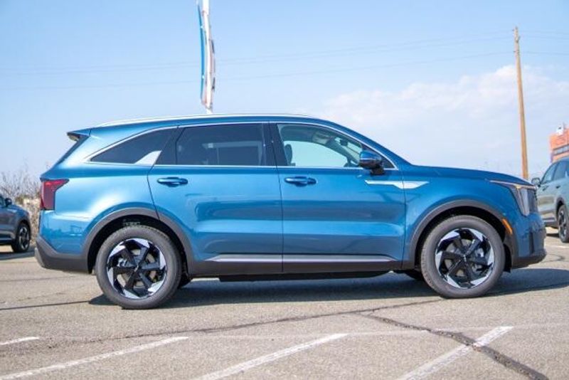 2025 Kia Sorento Hybrid EXImage 8