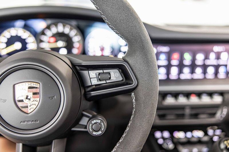 2023 Porsche 911 GT3 photo 25