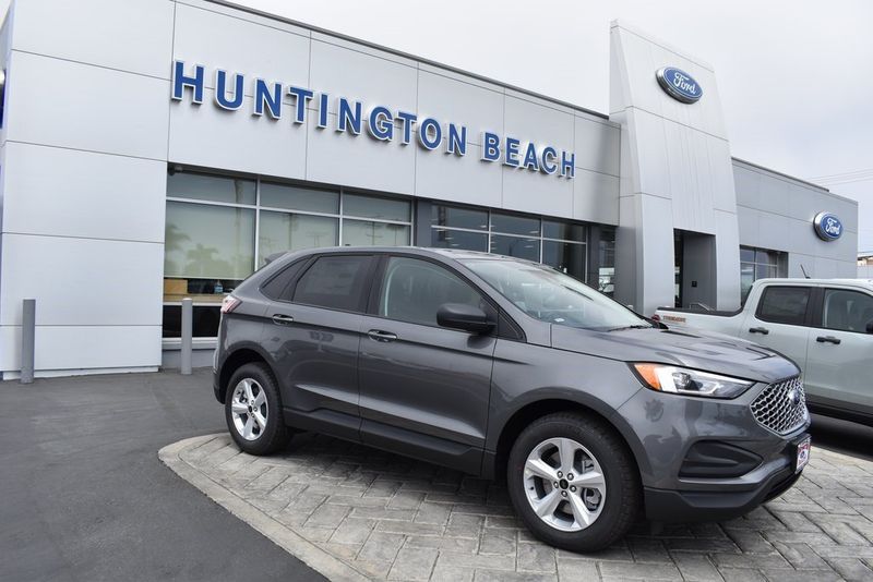2024 Ford Edge SEImage 1