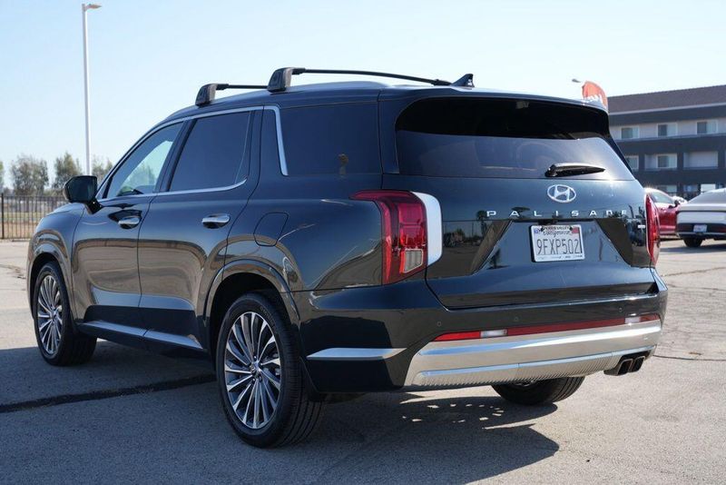 Used 2023 Hyundai Palisade CalligraphyImage 5