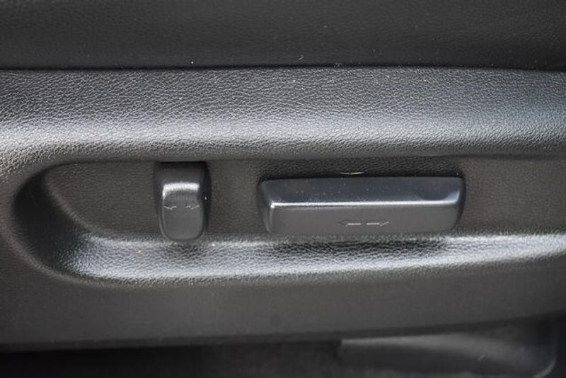 Used 2018 Honda Pilot EX-LImage 12