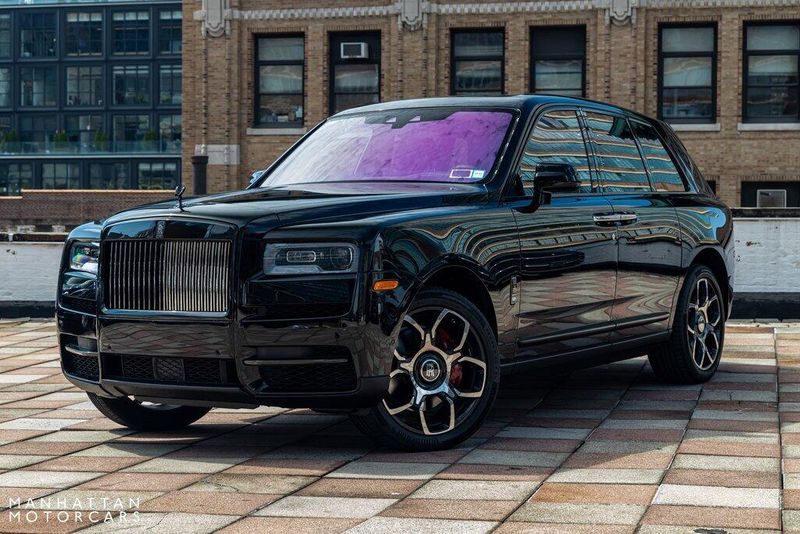 2023 Rolls-Royce Cullinan Black BadgeImage 1