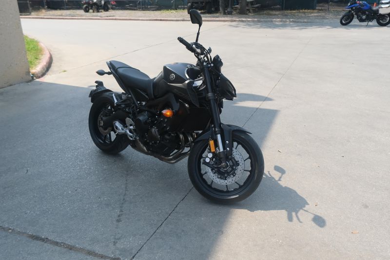 2020 YAMAHA MT09 BLACK 