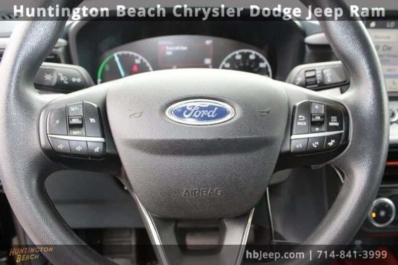 2023 Ford Maverick XLTImage 23