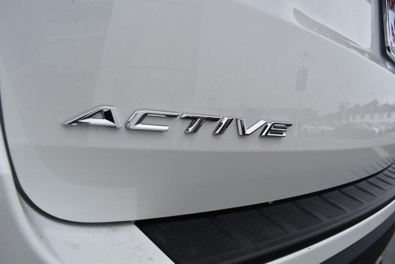 New 2025 Ford Explorer ActiveImage 8