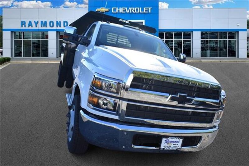 2024 Chevrolet Silverado 4500HD Work TruckImage 9