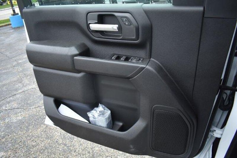 New 2026 Chevrolet Silverado 3500HD Work TruckImage 32