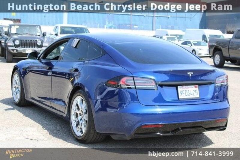 2023 Tesla Model S BaseImage 3