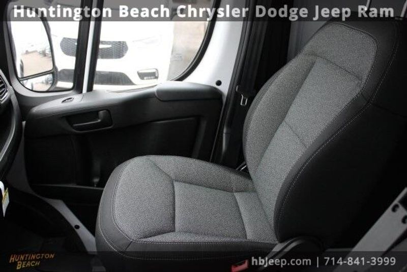2023 RAM ProMaster 3500 BaseImage 31