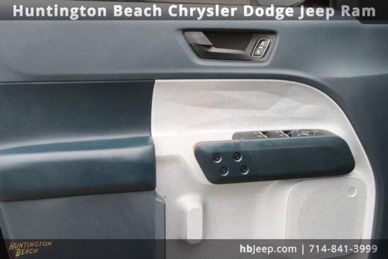 2023 Ford Maverick XLTImage 14