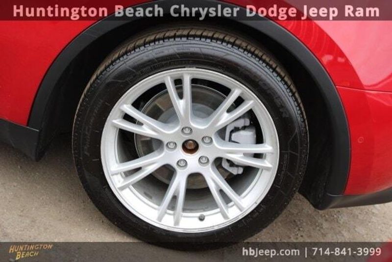 2022 Tesla Model Y Long RangeImage 6