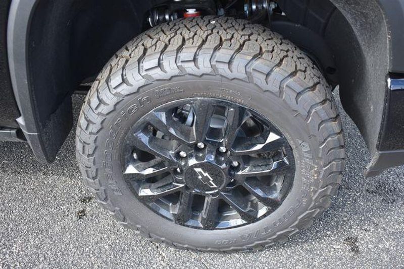 New 2026 Chevrolet Silverado 2500HD LTZImage 12