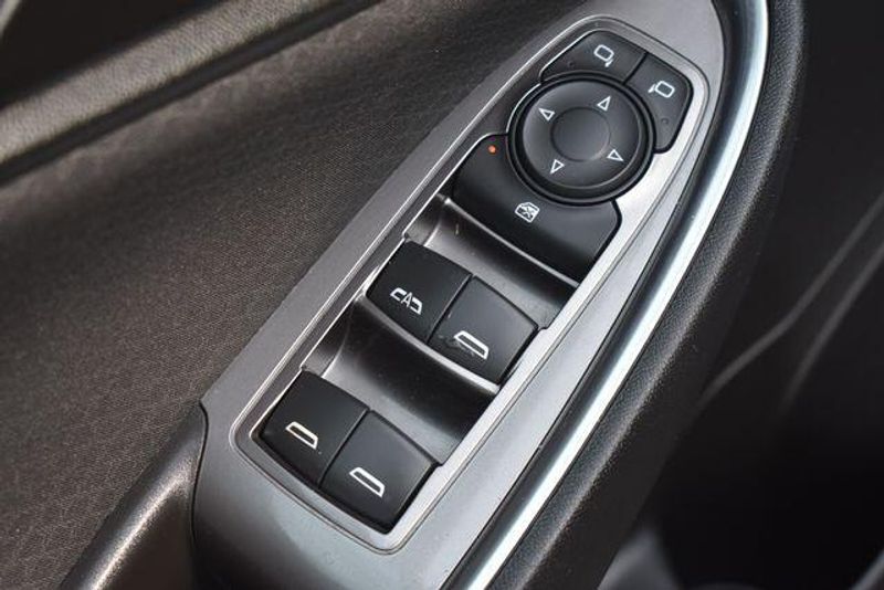 Used 2018 Chevrolet Malibu LTImage 20