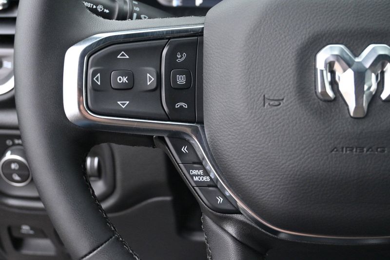 2025 RAM 1500 LaramieImage 21