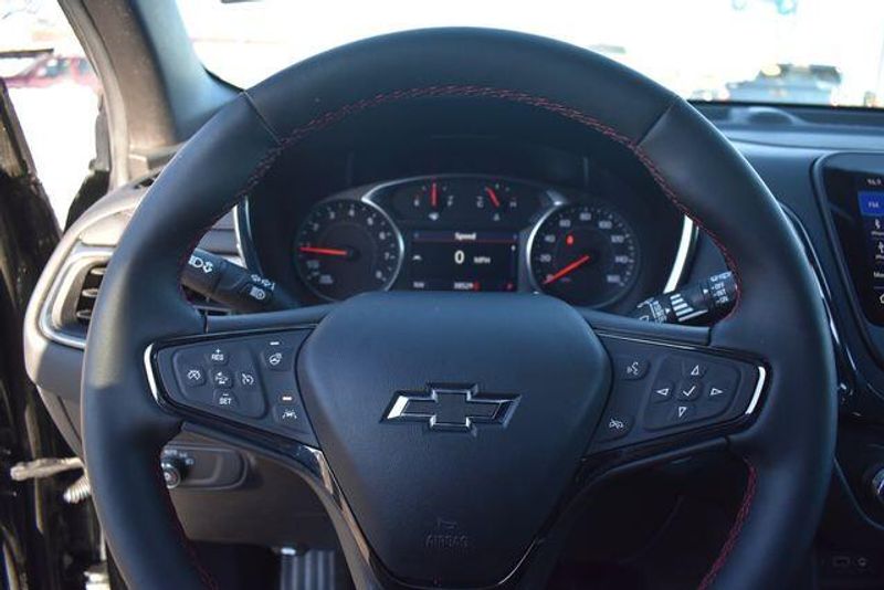 Used 2023 Chevrolet Equinox RSImage 25