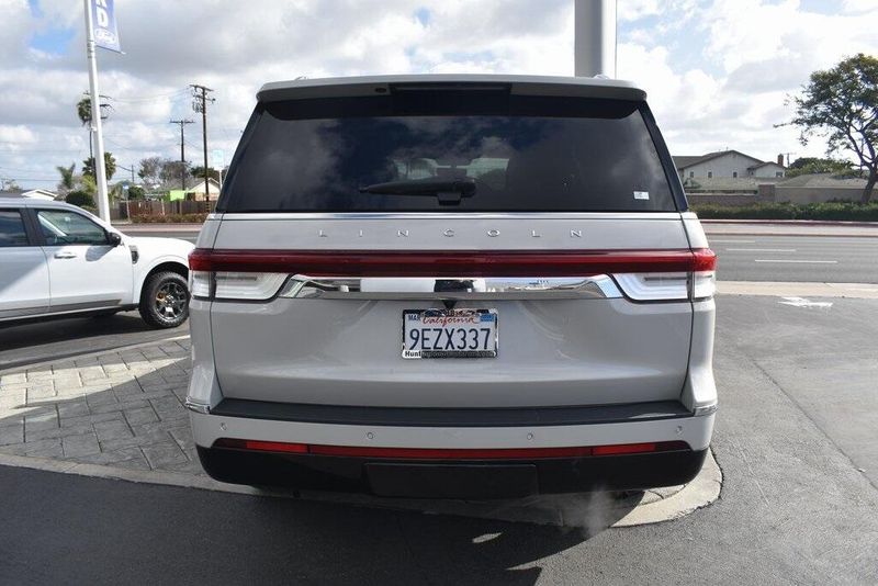 2023 Lincoln Navigator ReserveImage 11