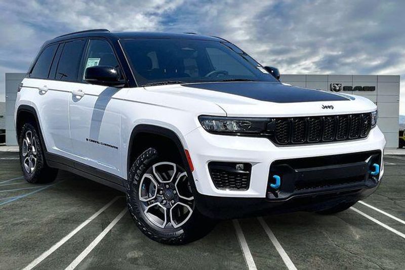 Used 2023 Jeep Grand Cherokee 4xe Trailhawk 4xeImage 12